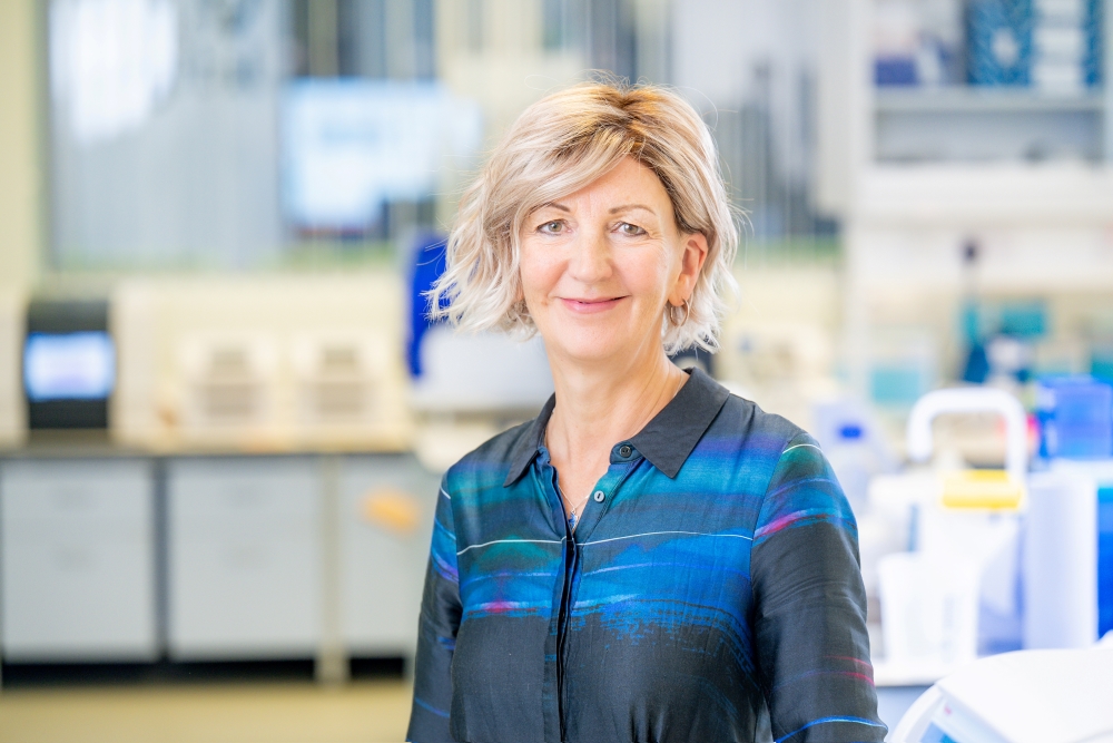 UHI Dean awarded Principal Fellowship for strategic leadership of high-quality learning and teaching UHI Dean awarded Principal Fellowship for strategic leadership of high-quality learning and teaching